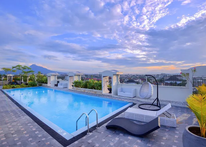 Grand Senyum Hotel Yogyakarta